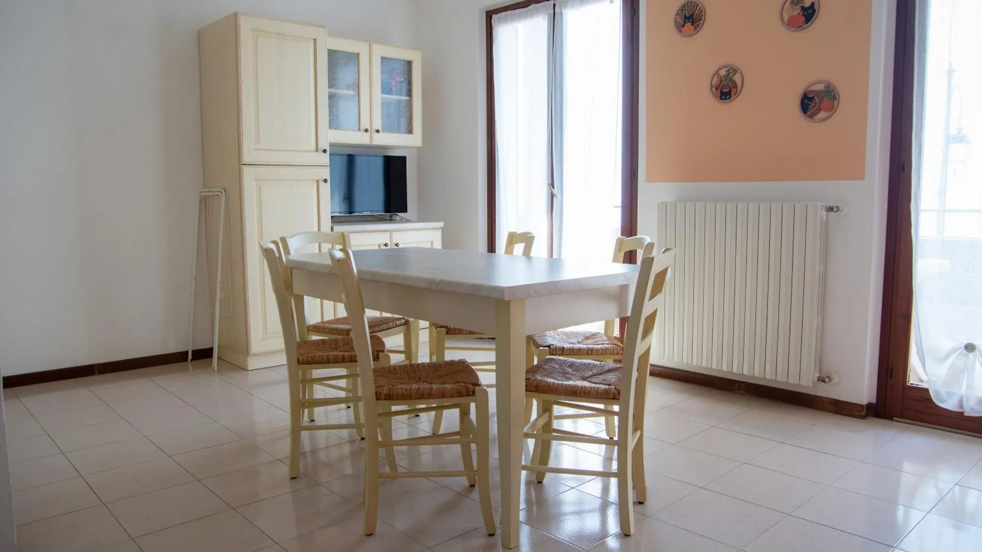 تينيالي Residence Calap 0*,  إيطاليا