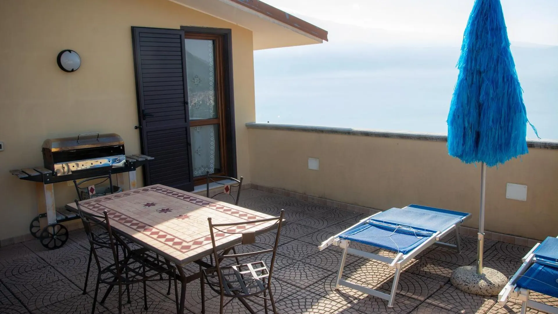 تينيالي Residence Calap إيطاليا