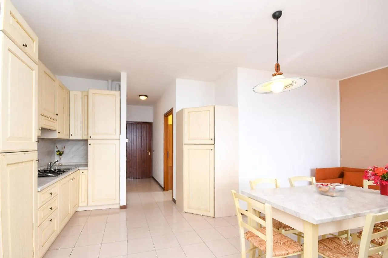 شقة فندقية تينيالي Residence Calap إيطاليا